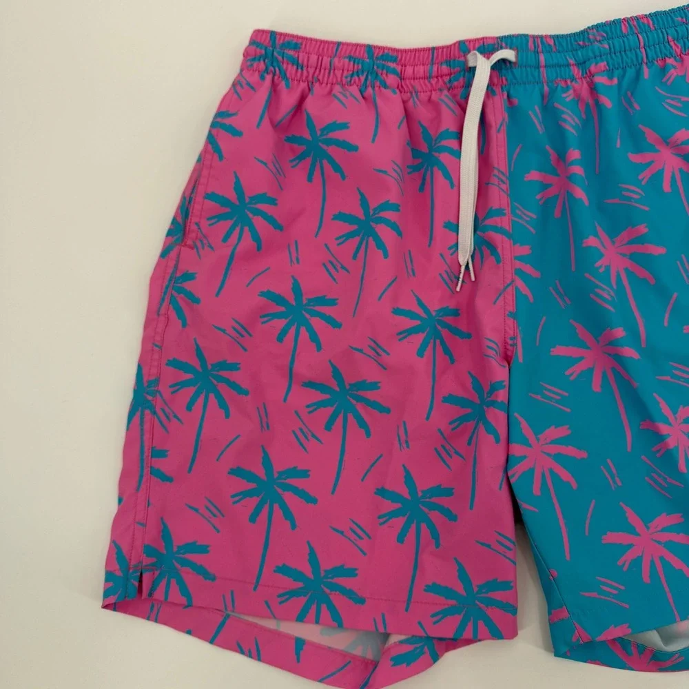 Chubbies Mens Swim Trunks Pink Teal Palm Tree Tropical Board Shorts 7 Inch XL